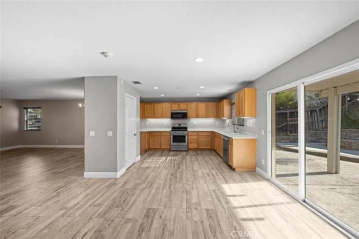 9415 Kentfield Ct — Photo 8