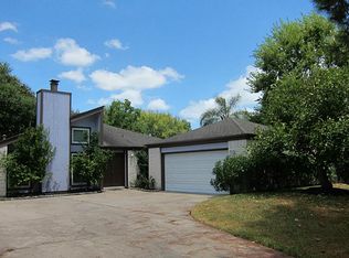 15407 Lanswick Dr, Houston, TX 77062
