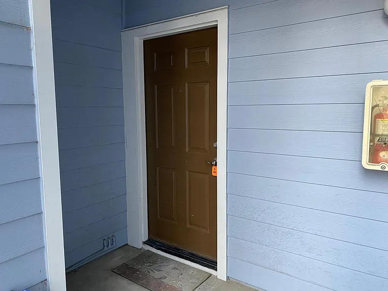 2710 Ivy Ln — Photo 1