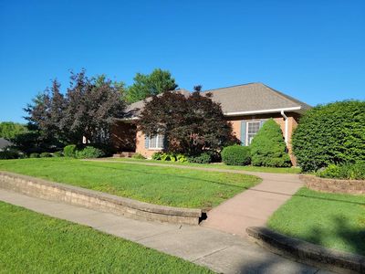 604 S Broadway, Salisbury, MO, 65281