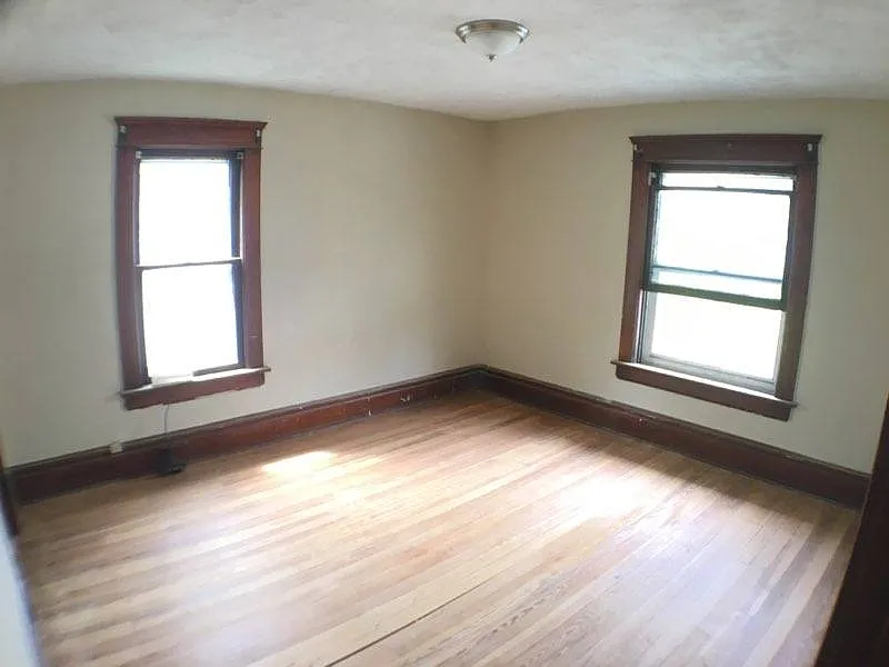4 bed, 1709 sqft, $1,171 — Photo 3