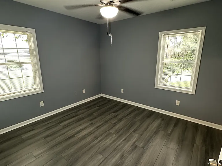 567 N Marietta Pkwy NE — Photo 22
