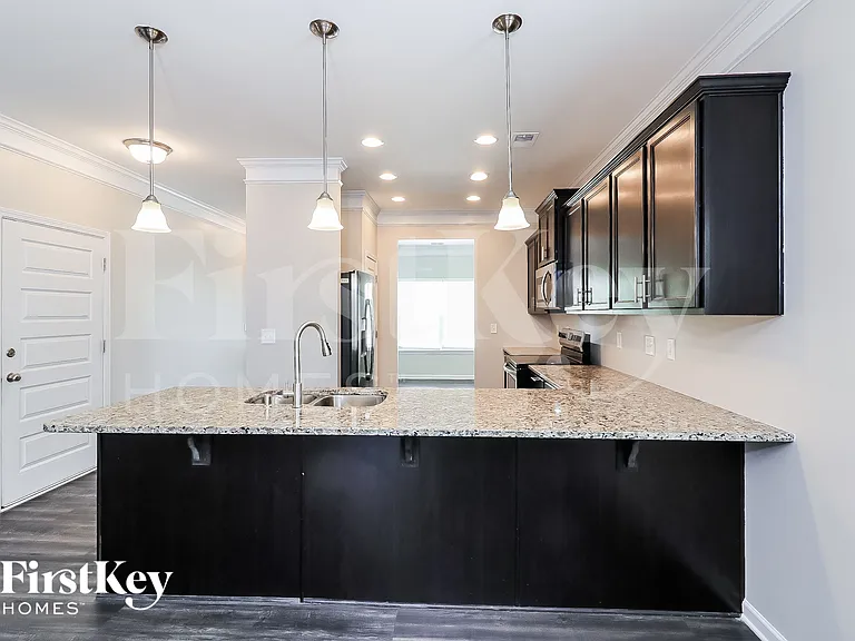 209 Prescott Cir — Photo 7