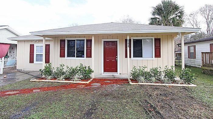 1st image of 7641 Club Duclay Dr