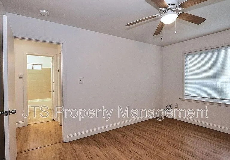 5302 Gordon Dr — Photo 40