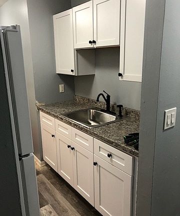 Brand new updated kitchen
