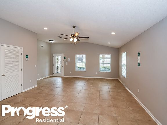3rd image of 15969 Bainebridge Dr