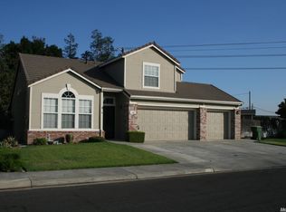 195 Sunday Dr, Turlock, CA 95382