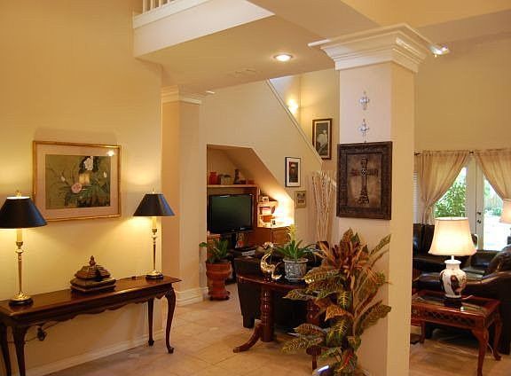 3rd image of 110 Barcelona Dr
