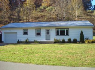 5103 Newberne Rd, Coxs Mills, WV 26342