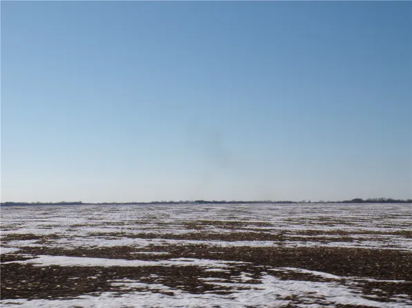 County Highway 1500n Part Of Section #32, Bethany, IL 61914