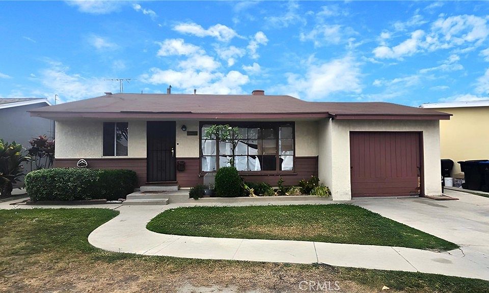 1st image of 15429 Piuma Ave