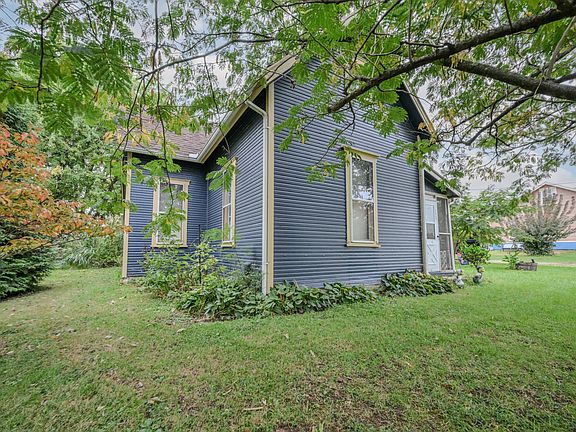 3rd image of 2401 E Home Rd