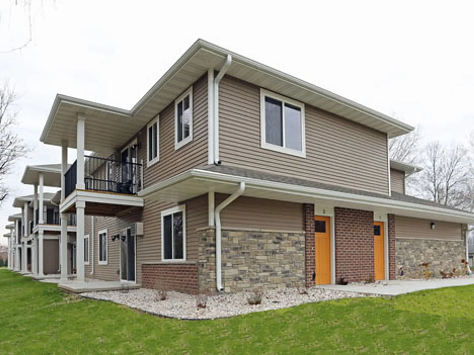 Pinewood Park Villas — Photo 2