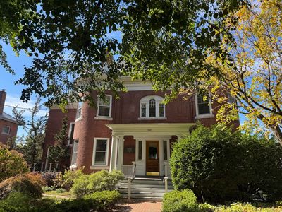 283 S Union St APT 3, Burlington, VT, 05401