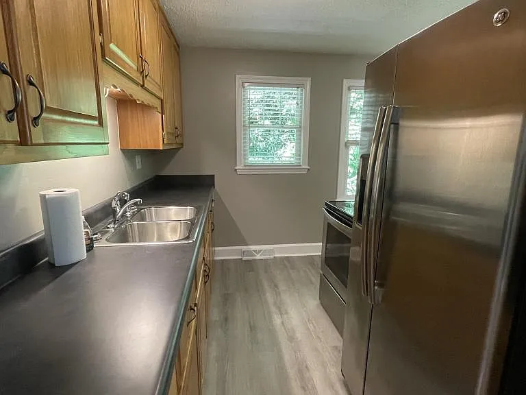1031 Hudlin Gap Rd — Photo 5