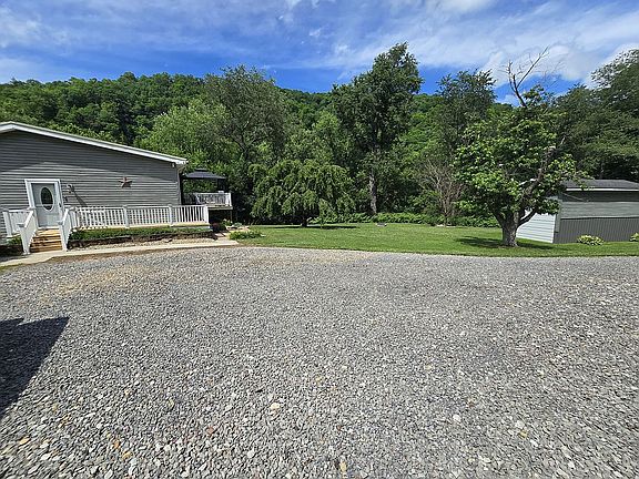 3rd image of 708 Stewartson Rd