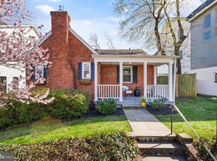 2802 1st Rd N, Arlington, VA 22201