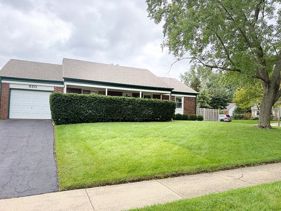 930 Dorncliff Ln