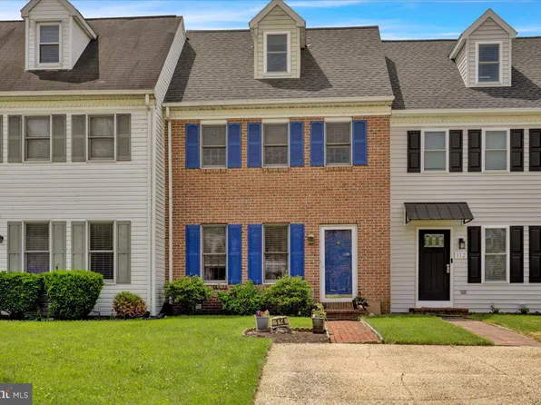 114 Chukar Ct, Lititz, PA 17543