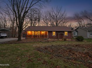 573 Mockingbird Dr, Crossville, TN 38555