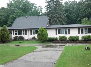 3910 S Graham Rd, Saginaw, MI 48609