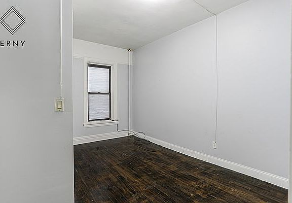 4th image of 1302 Pacific St APT 4A