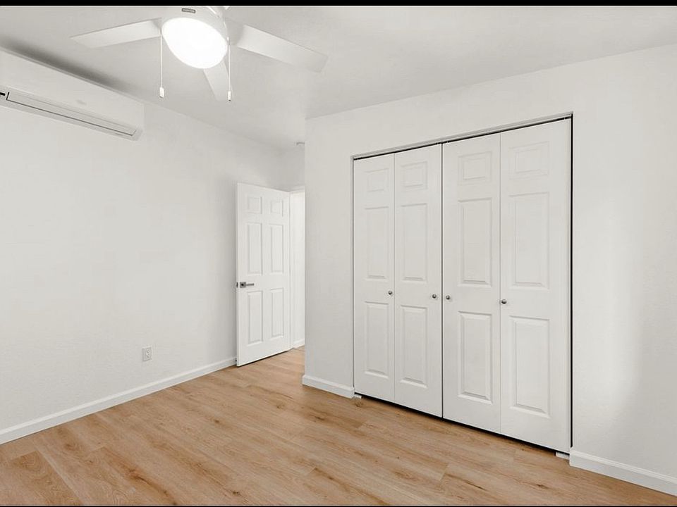 Building Photo 5