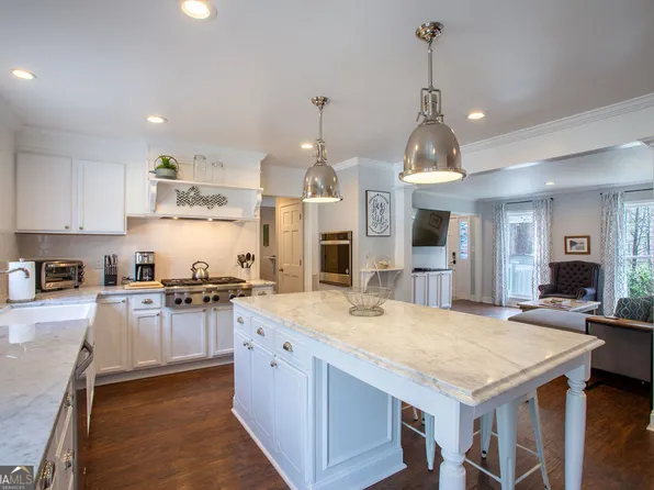 297 Graves Rd, Fayetteville, GA 30214