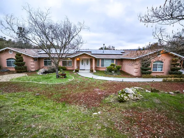30082 Tioga Dr, Coarsegold, CA 93614