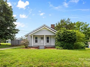 2519 2nd Ave SW, Hickory, NC 28602