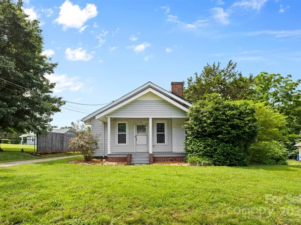 2519 2nd Ave SW, Hickory, NC 28602