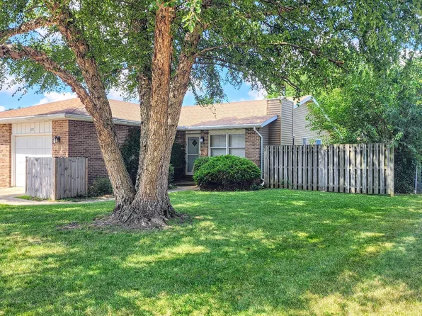 1270 Deerpath Dr, Morris, IL 60450