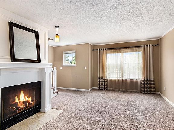 5th image of 7138 N Kingston Ct