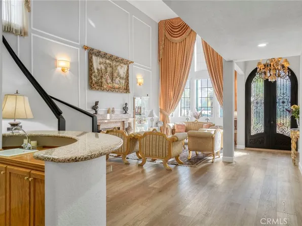 21215 Escondido St, Woodland Hills, CA 91364