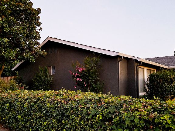 5th image of 7911 Deer Water Dr