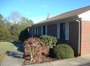 258 Willow Oak Rd, Appomattox, VA 24522