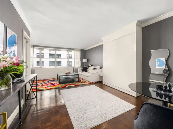 310 East 70th Street image 1 of 13