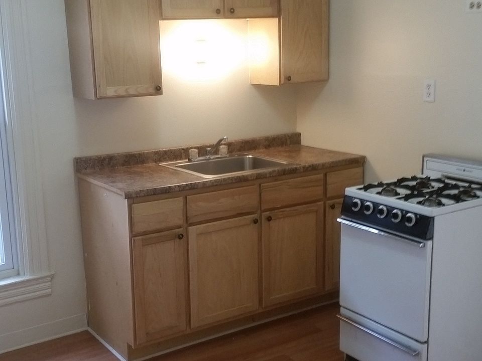 1st image of 322 Bird Ave #2