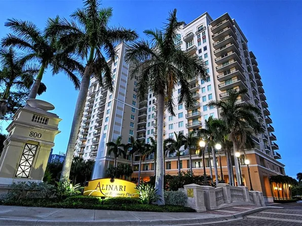 800 N Tamiami Trl Unit 307, Sarasota, FL 34236