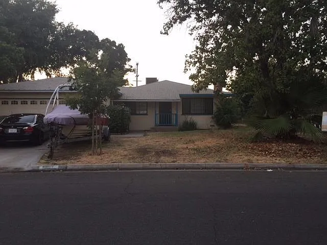 5617 E Tarpey Dr photo 1