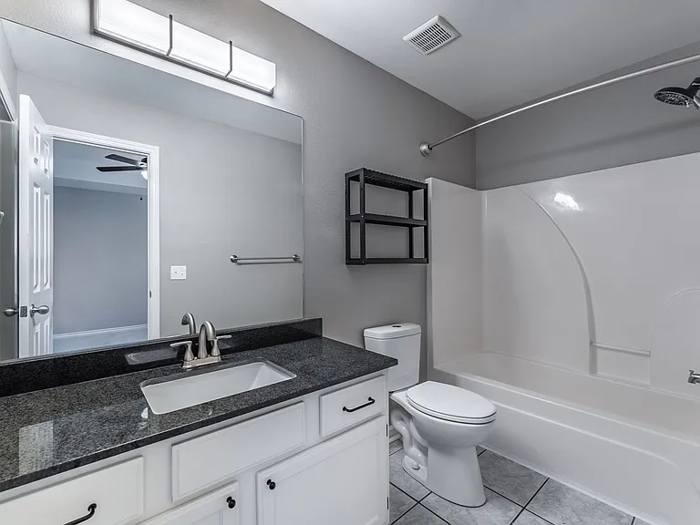 740 Dogwood St — Photo 18