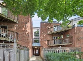 2036 N Larrabee St APT 8106, Chicago, IL 60614