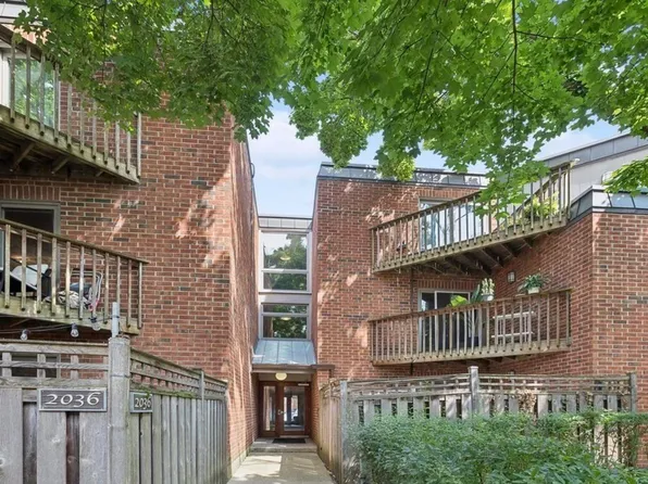 2036 N Larrabee St APT 8106, Chicago, IL 60614