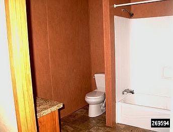 269594X-13.jpg