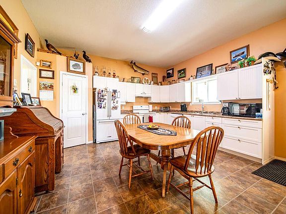 2nd image of 4608 51st Ave