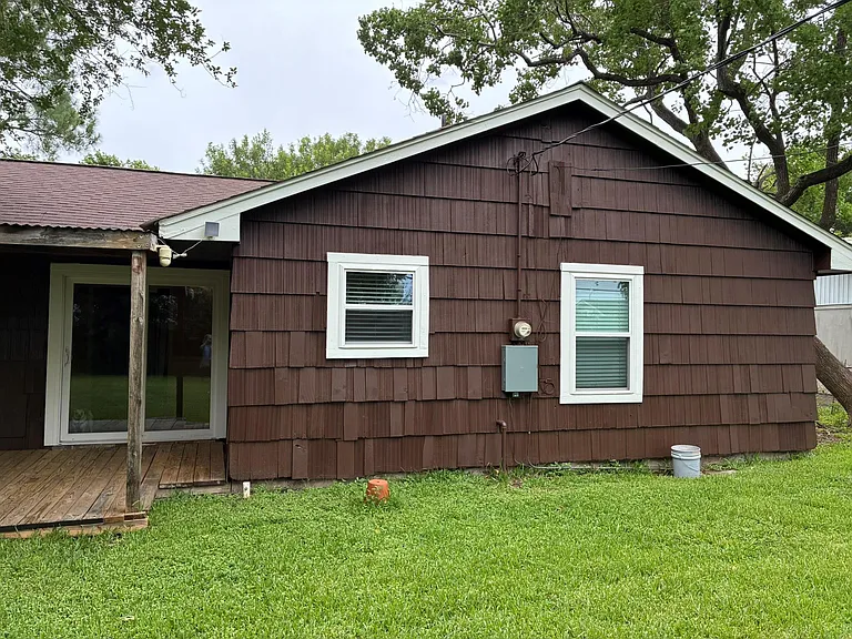 7414 Marinette Dr — Photo 8