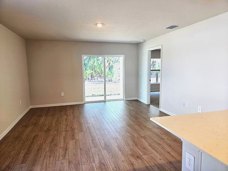 10646 Hidden Banks Gln — Photo 5