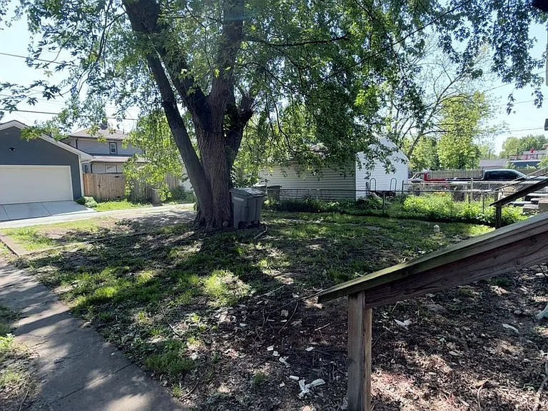 627 N Tacoma Ave — Photo 17