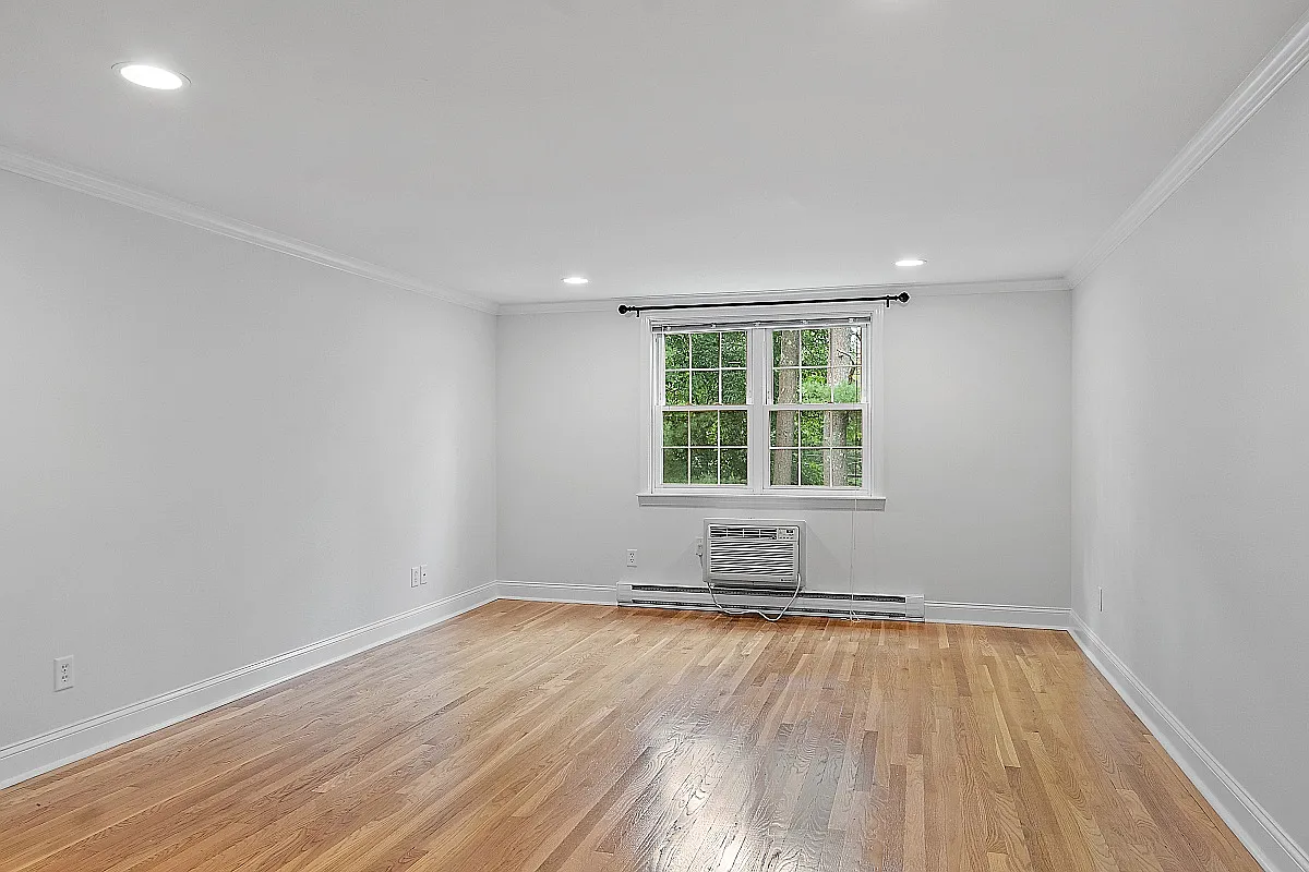 1 bed, 700 sqft, $1,775 — Photo 3